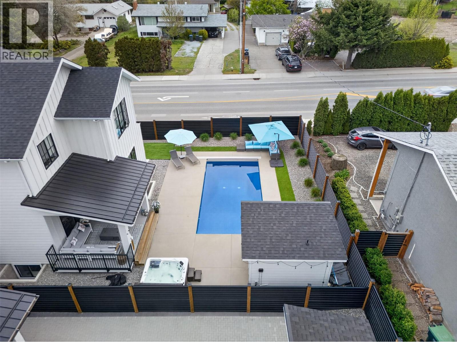 697 Balsam Road, Kelowna, British Columbia  V1W 1C1 - Photo 59 - 10382964