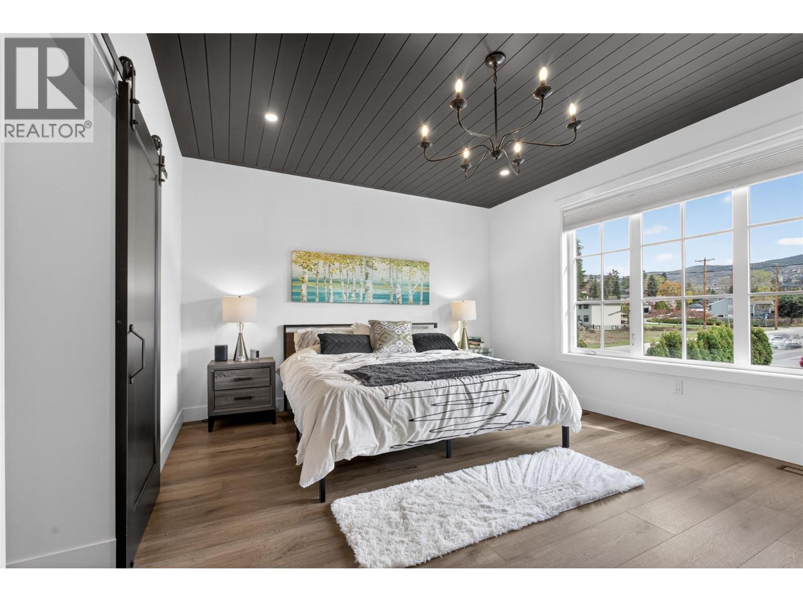 697 Balsam Road, Kelowna, British Columbia  V1W 1C1 - Photo 32 - 10382964