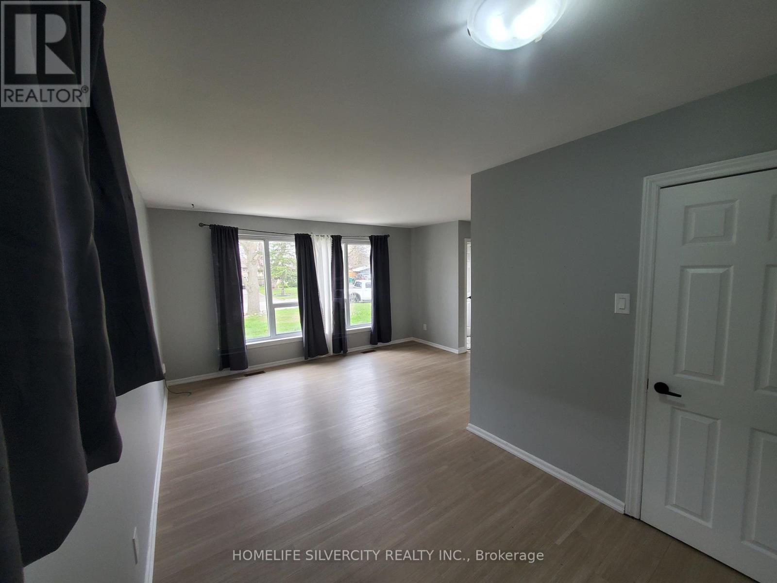 9 Belmont Drive, Brampton, Ontario  L6T 2K4 - Photo 9 - W13027452