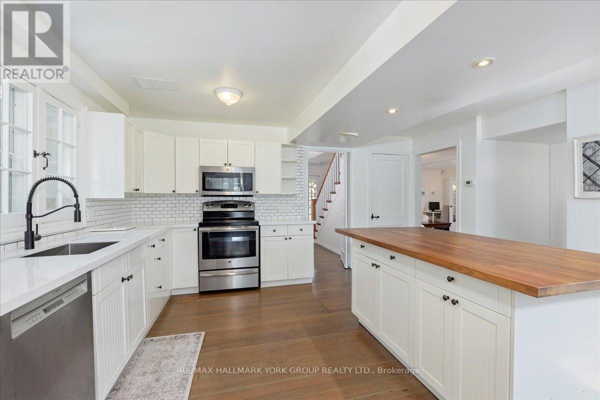 53 Westwind Circle, Georgina, Ontario  L0E 1S0 - Photo 10 - N13032468