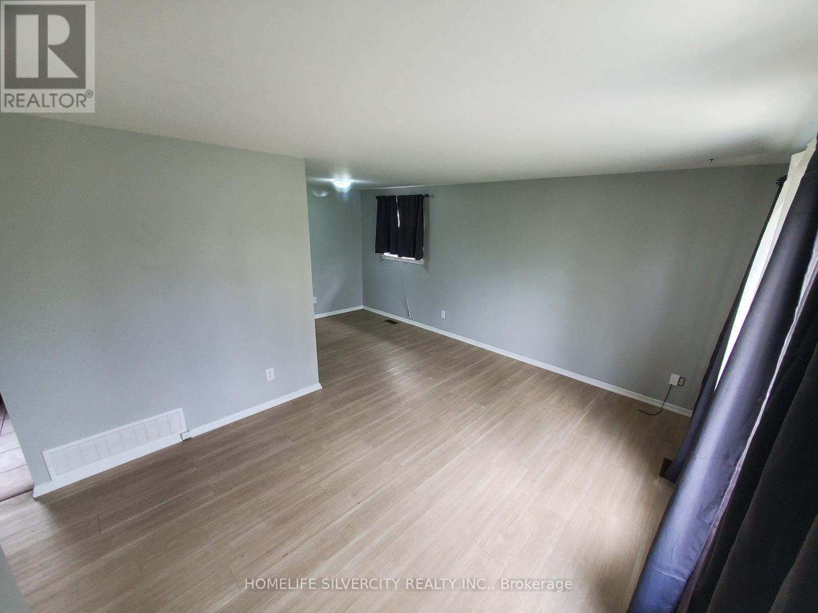 9 Belmont Drive, Brampton, Ontario  L6T 2K4 - Photo 5 - W13027452