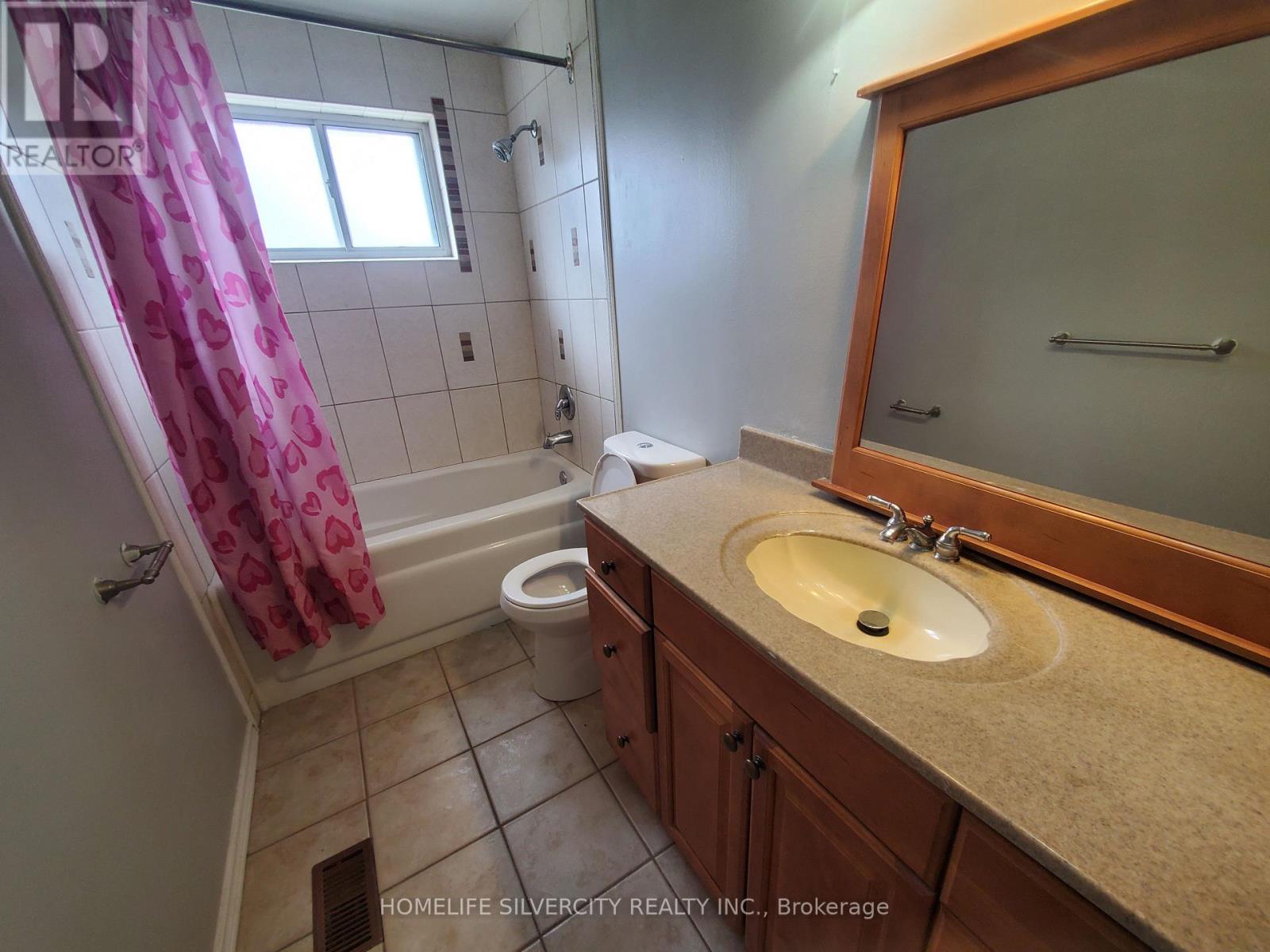 9 Belmont Drive, Brampton, Ontario  L6T 2K4 - Photo 19 - W13027452