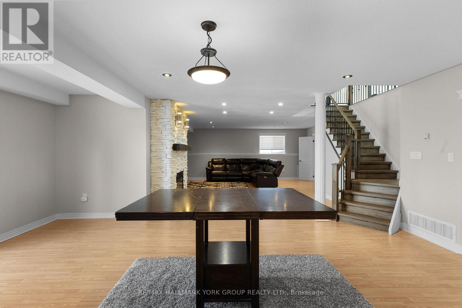 18 Todd Drive, Barrie (Bayshore), Ontario  L4N 9K6 - Photo 28 - S13032486