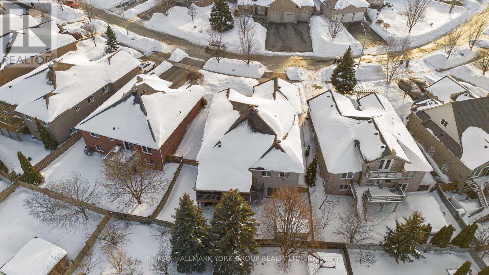 18 Todd Drive, Barrie (Bayshore), Ontario  L4N 9K6 - Photo 43 - S13032486