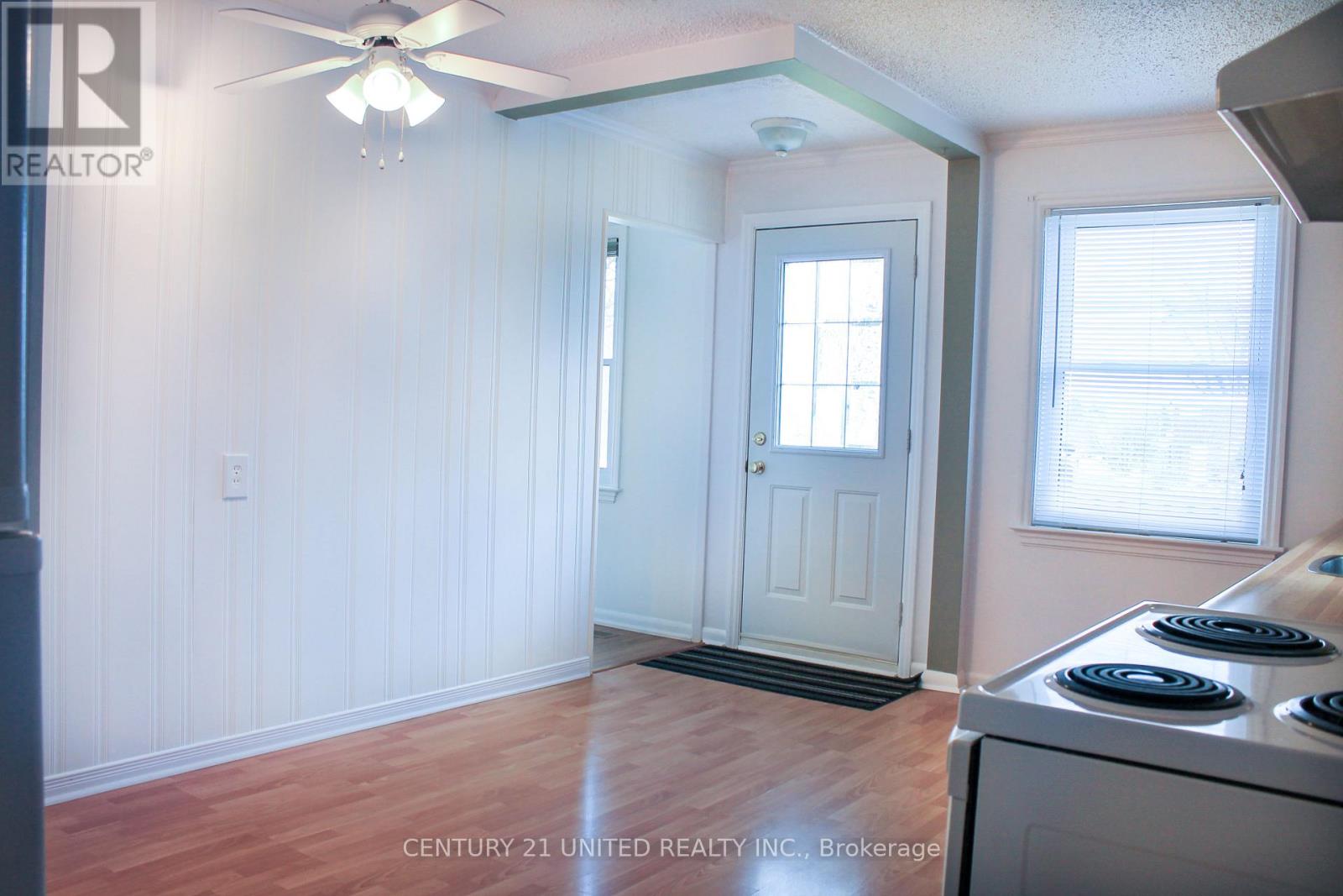 835 Barnardo Avenue, Peterborough, Ontario  K9H 5W1 - Photo 5 - X12520956