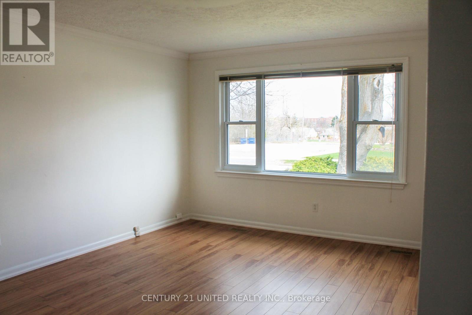 835 Barnardo Avenue, Peterborough, Ontario  K9H 5W1 - Photo 7 - X12520956