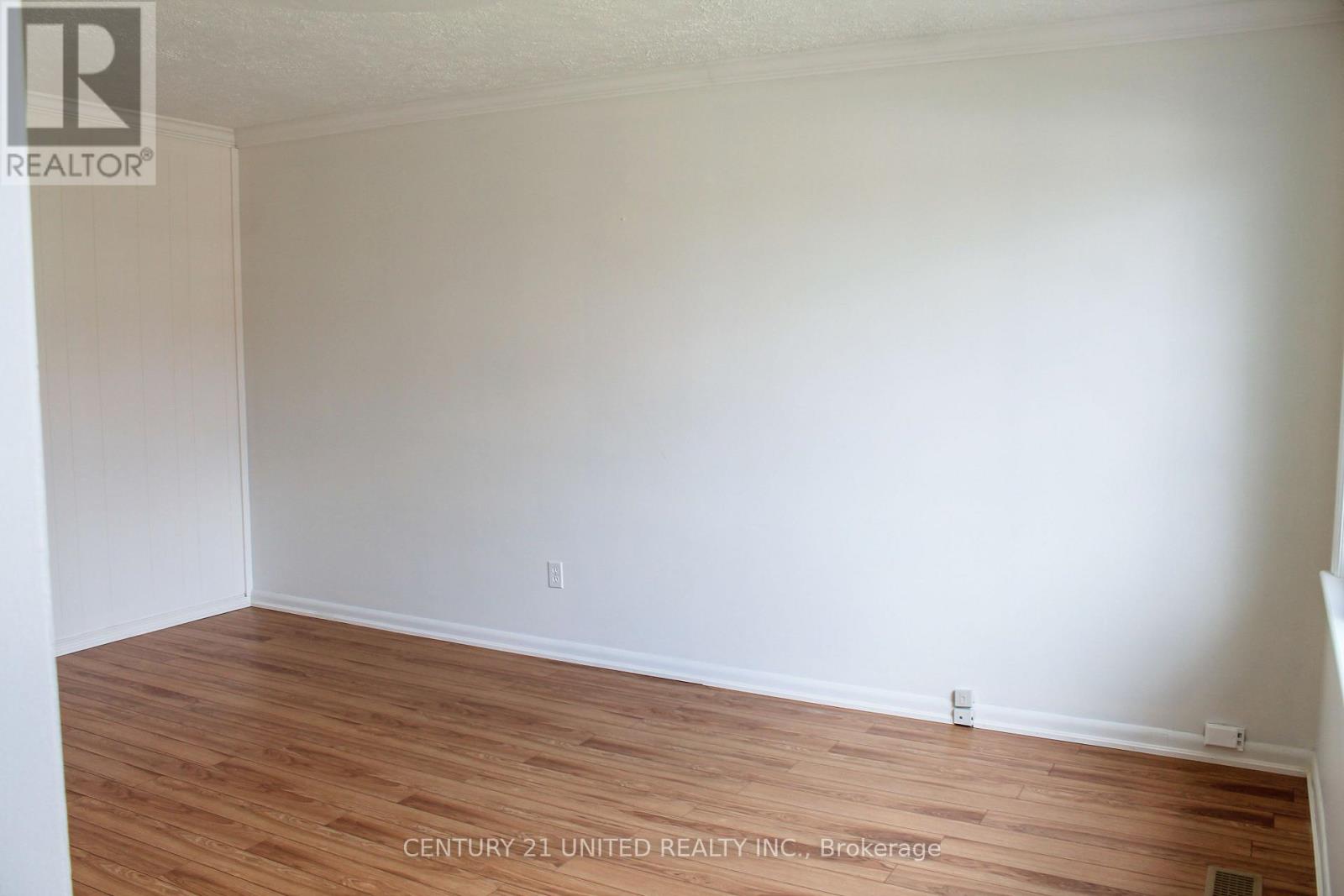 835 Barnardo Avenue, Peterborough, Ontario  K9H 5W1 - Photo 8 - X12520956