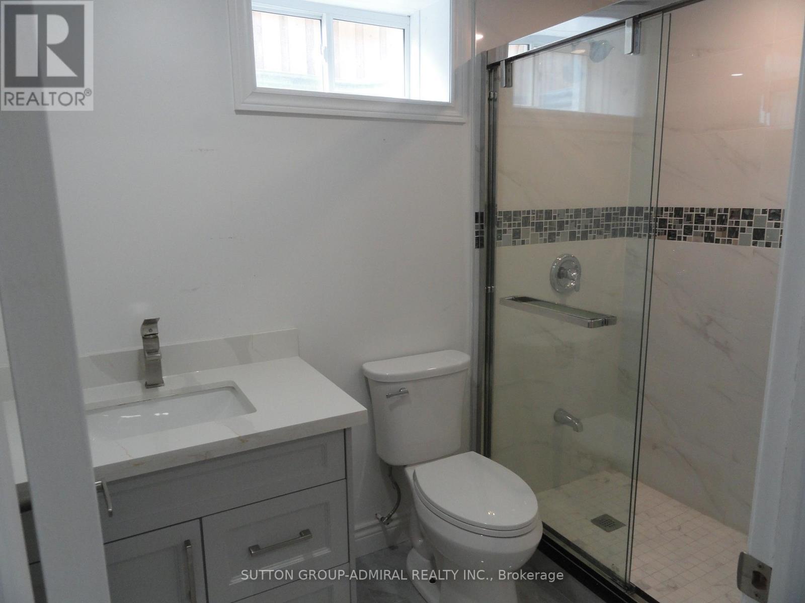 121 Marigold Gardens, Oakville, Ontario  L6H 0X1 - Photo 18 - W13032450