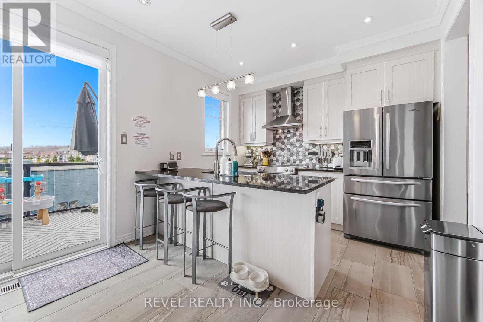 248 Sky Harbour Drive, Brampton, Ontario  L6Y 2Z7 - Photo 9 - W13032460