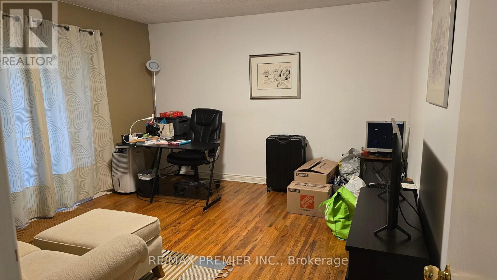 11 Northolt Court, Toronto, Ontario  M9A 3B1 - Photo 13 - W13032464