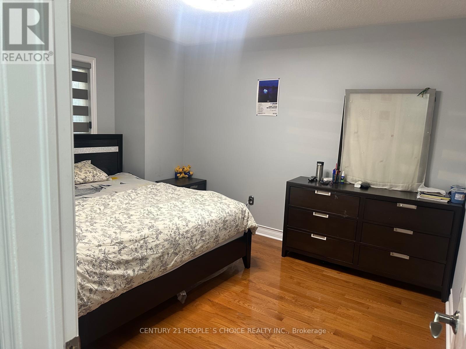 1657 Samuelson Circle, Mississauga, Ontario  L5N 7Z8 - Photo 13 - W13032478