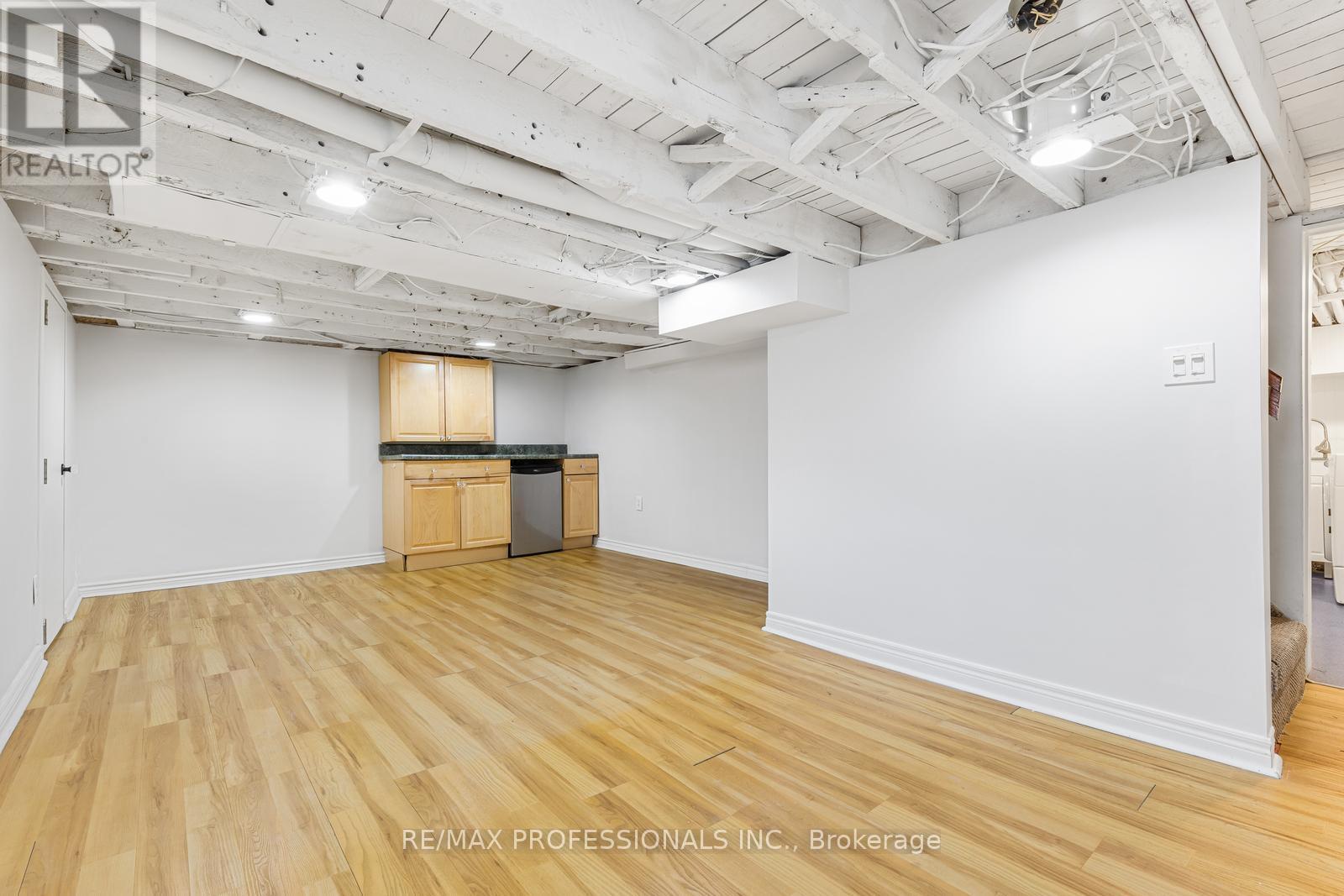 1 Gray Avenue, Toronto, Ontario  M6N 4S5 - Photo 28 - W13032498