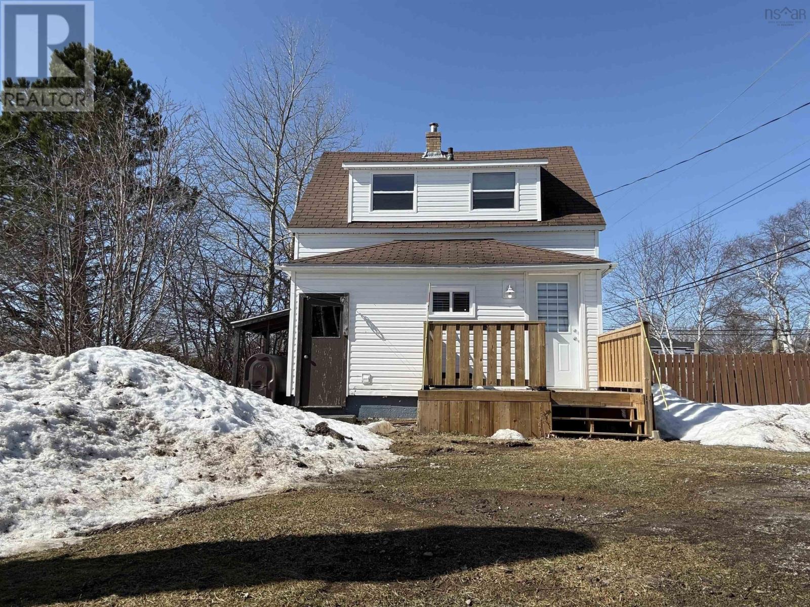 26 Sydney Road, Port Hawkesbury, Nova Scotia  B9A 3A4 - Photo 4 - 202604376