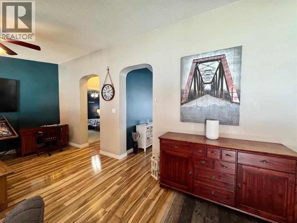 23 Keystone Place, Whitecourt, Alberta  T7S 0B2 - Photo 12 - A2286728