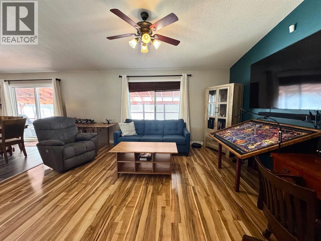 23 Keystone Place, Whitecourt, Alberta  T7S 0B2 - Photo 11 - A2286728