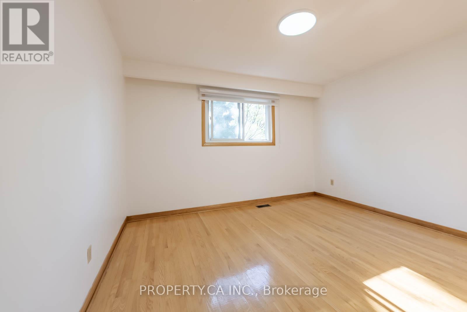 Main - 15 Riant Street, Toronto, Ontario  M1M 3S8 - Photo 19 - E12959362