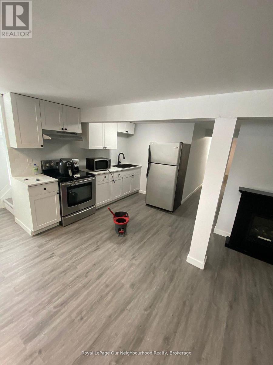 Basement - 5749 Summer Street, Niagara Falls, Ontario  L2G 1M5 - Photo 10 - X13032466