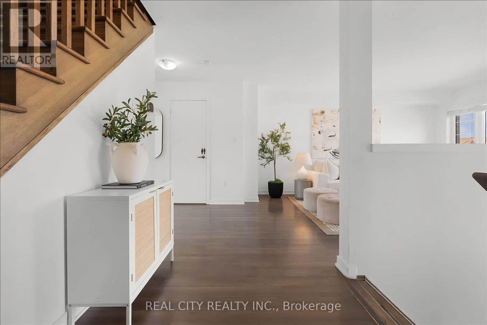 26 Crafter Crescent, Hamilton, Ontario  L8J 2V5 - Photo 7 - X13032506