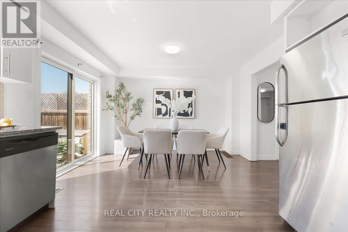 26 Crafter Crescent, Hamilton, Ontario  L8J 2V5 - Photo 8 - X13032506