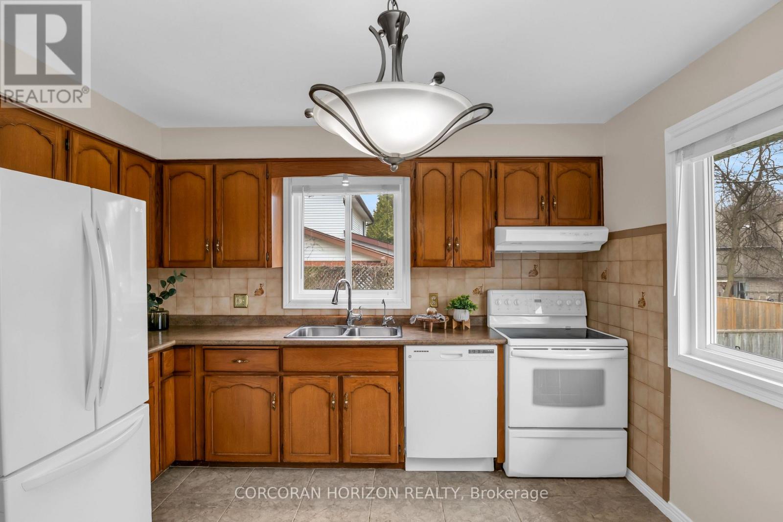 318 Burnett Avenue, Cambridge, Ontario  N1T 1G6 - Photo 12 - X13032528