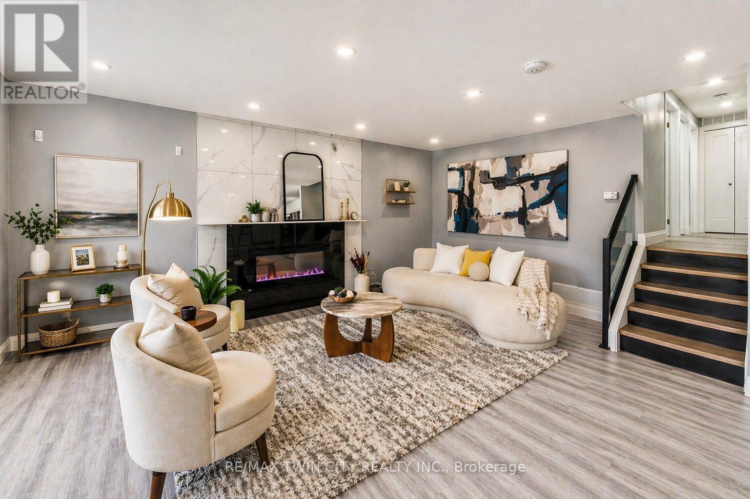 86 Carlyle Drive, Kitchener, Ontario  N2P 1P5 - Photo 4 - X13032532