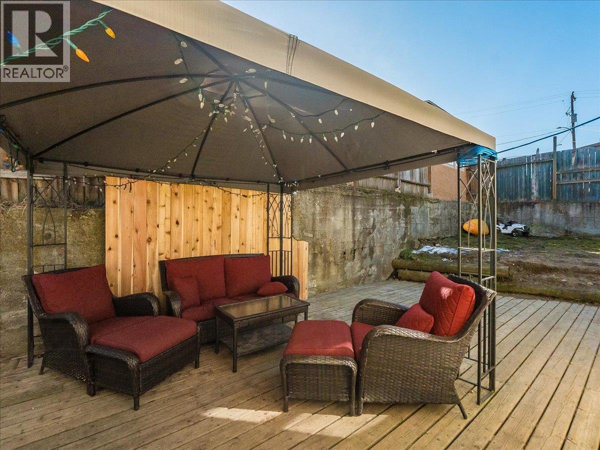 530 Turner Street, Warfield, British Columbia  V1R 2K2 - Photo 11 - 10377887