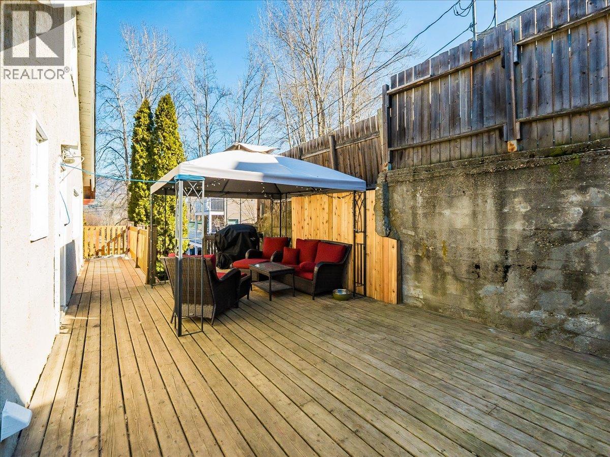 530 Turner Street, Warfield, British Columbia  V1R 2K2 - Photo 12 - 10377887