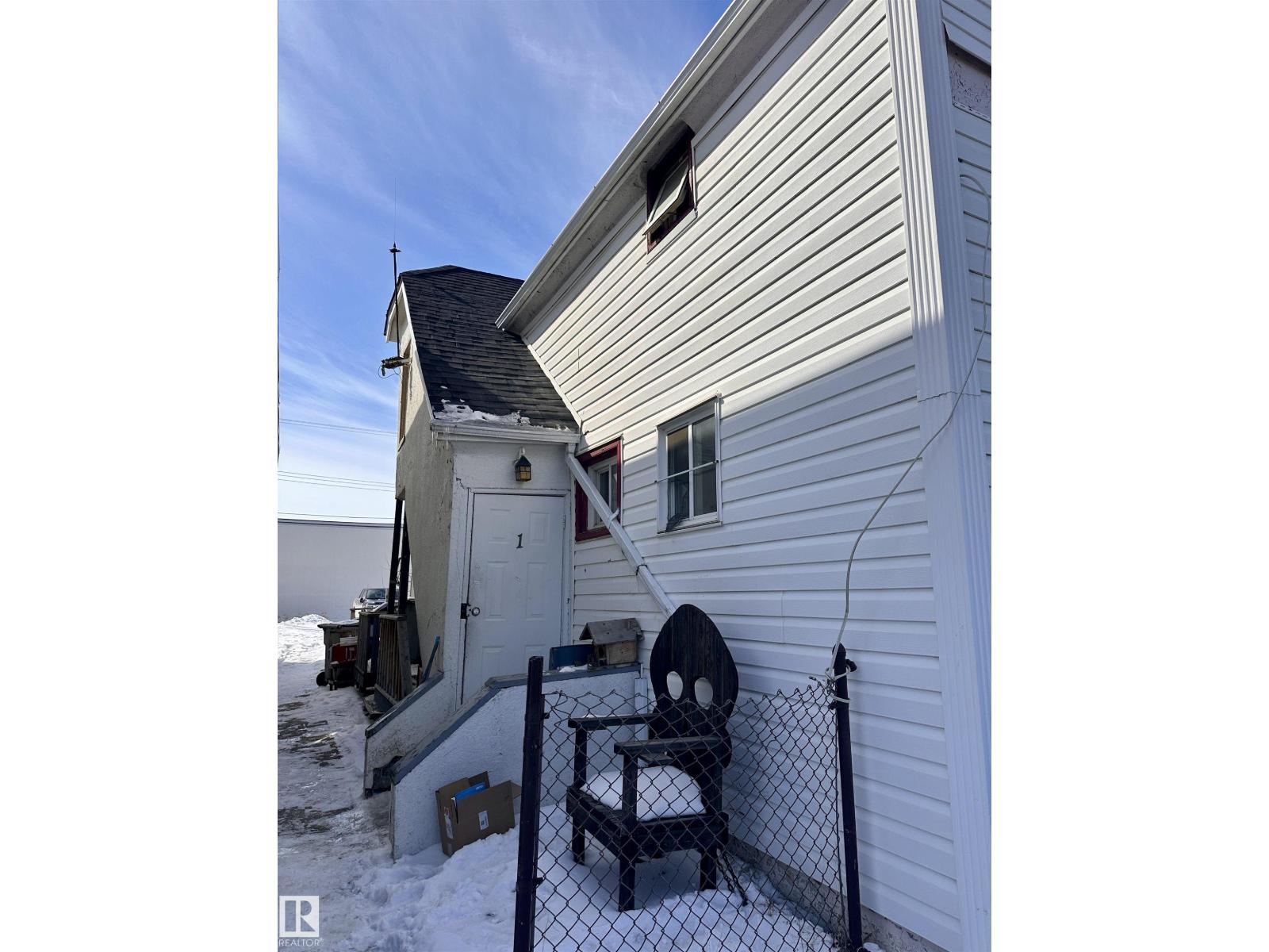 10528 100 Av, Westlock, Alberta  T0G 2J9 - Photo 4 - E4483582