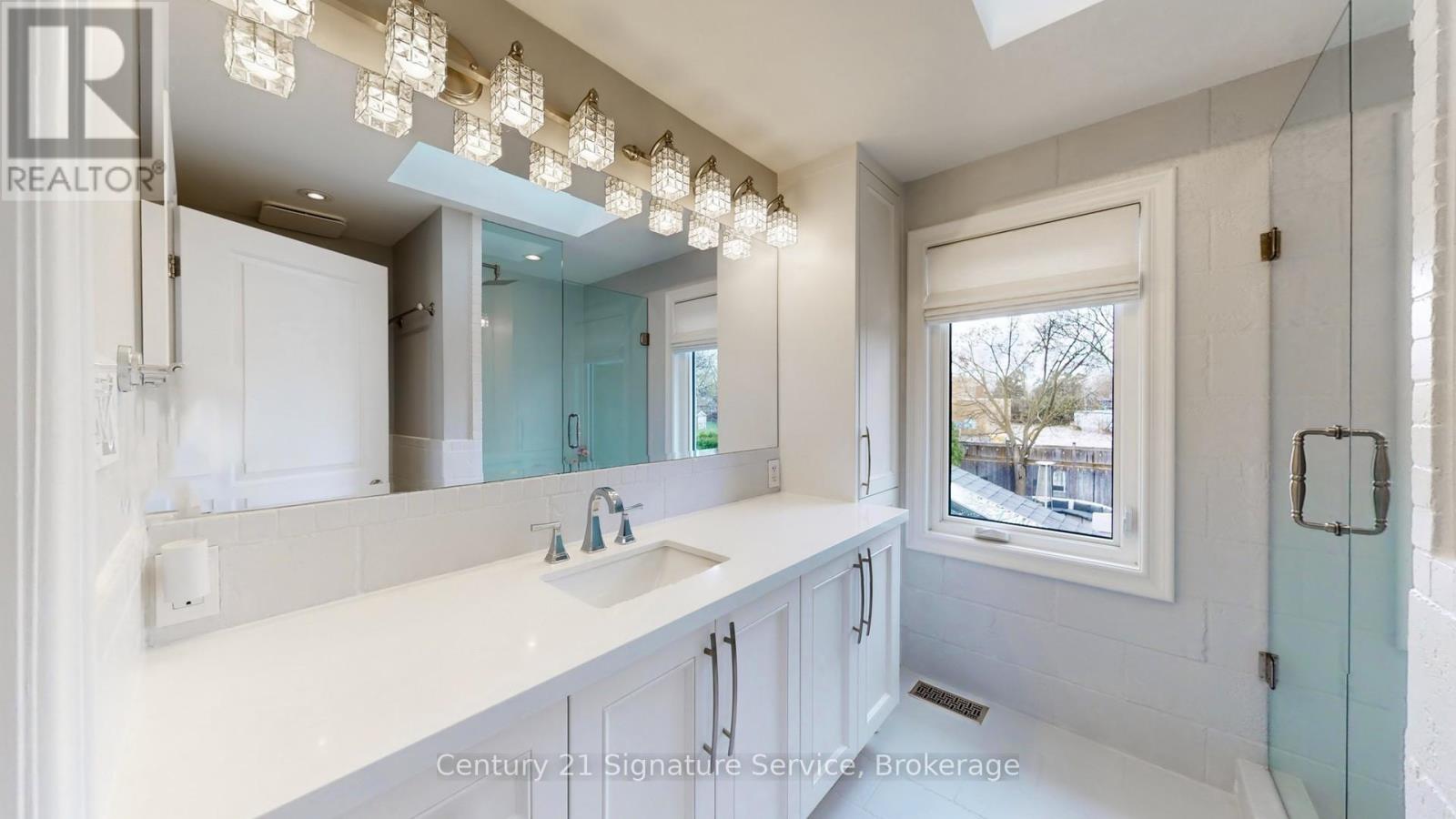 16 Ferndale Crescent, Brampton, Ontario  L6W 1E9 - Photo 27 - W12839772