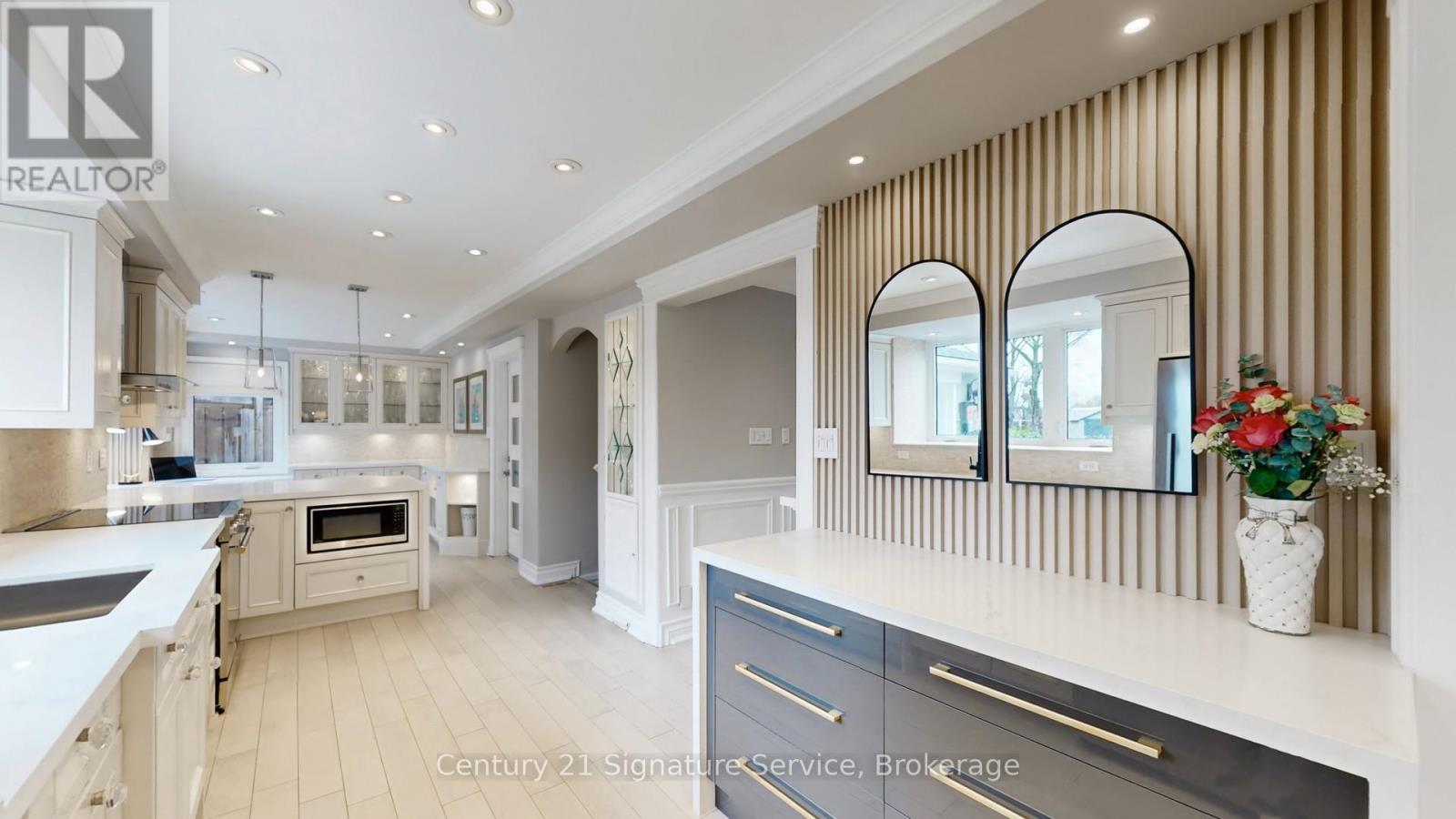 16 Ferndale Crescent, Brampton, Ontario  L6W 1E9 - Photo 12 - W12839772