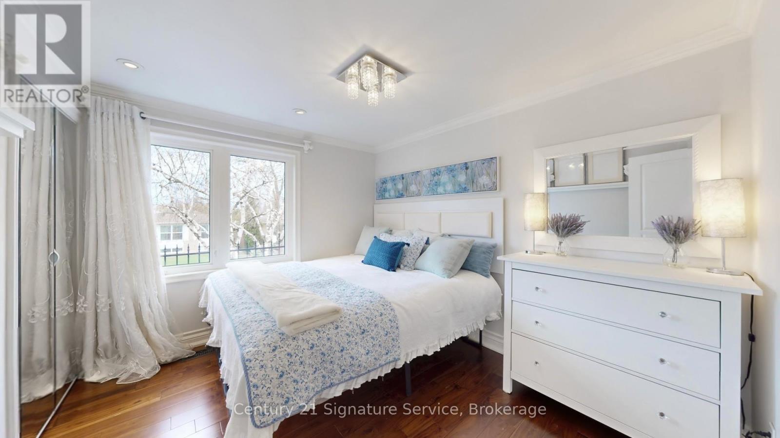 16 Ferndale Crescent, Brampton, Ontario  L6W 1E9 - Photo 24 - W12839772