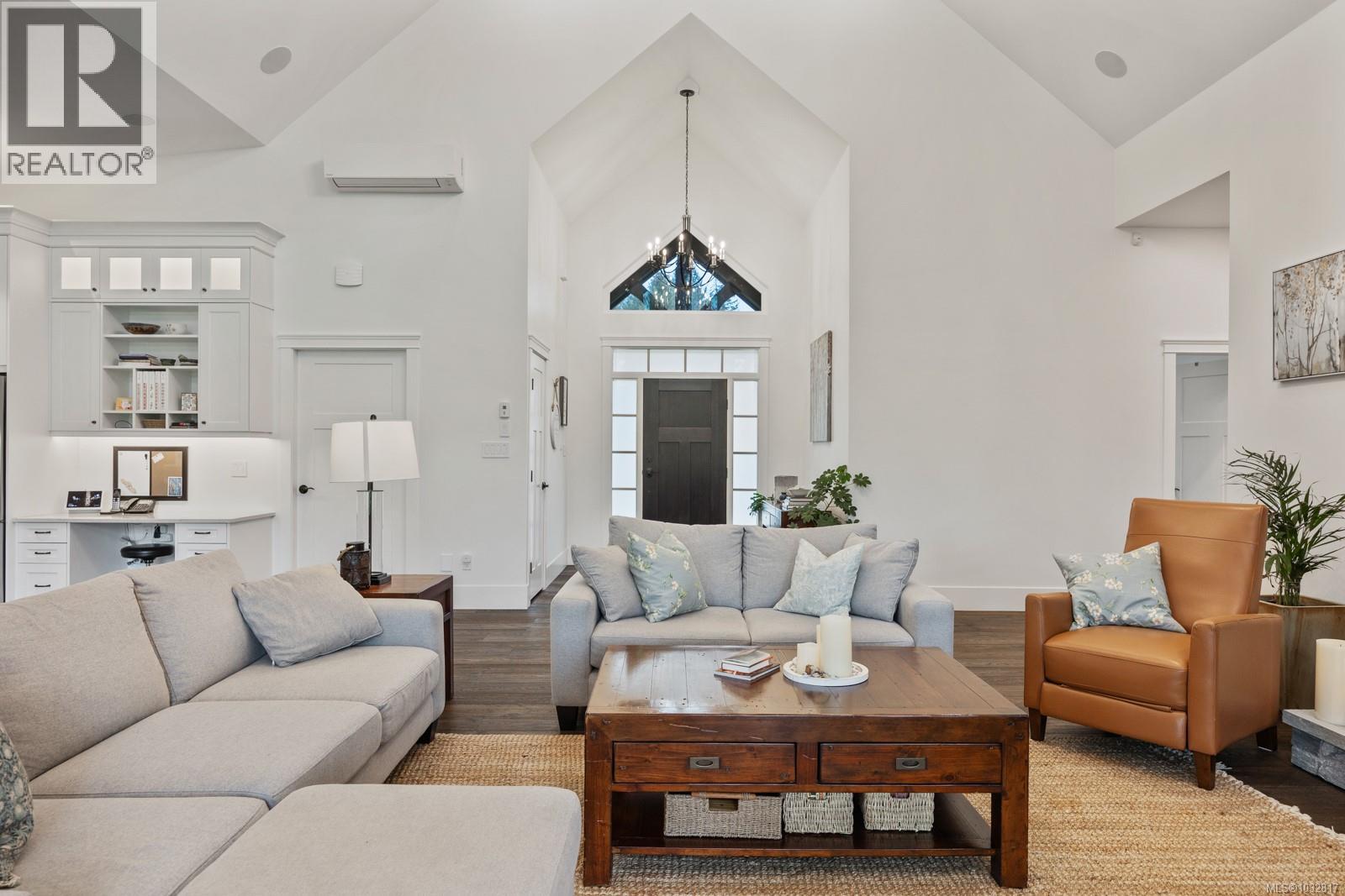 8757/8761 Oyster River Way, Black Creek, British Columbia  V9J 1K5 - Photo 14 - 1032817