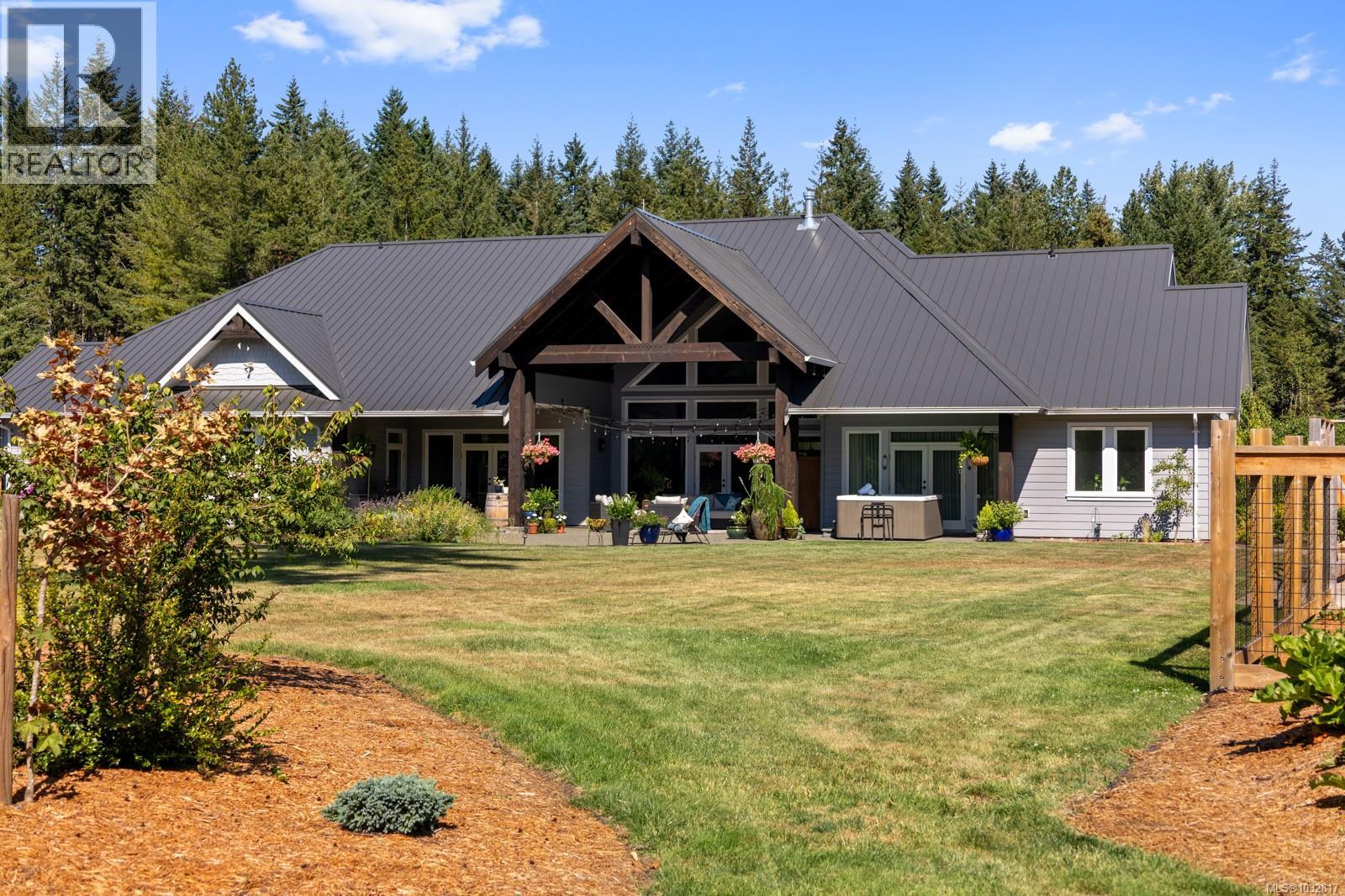 8757/8761 Oyster River Way, Black Creek, British Columbia  V9J 1K5 - Photo 7 - 1032817