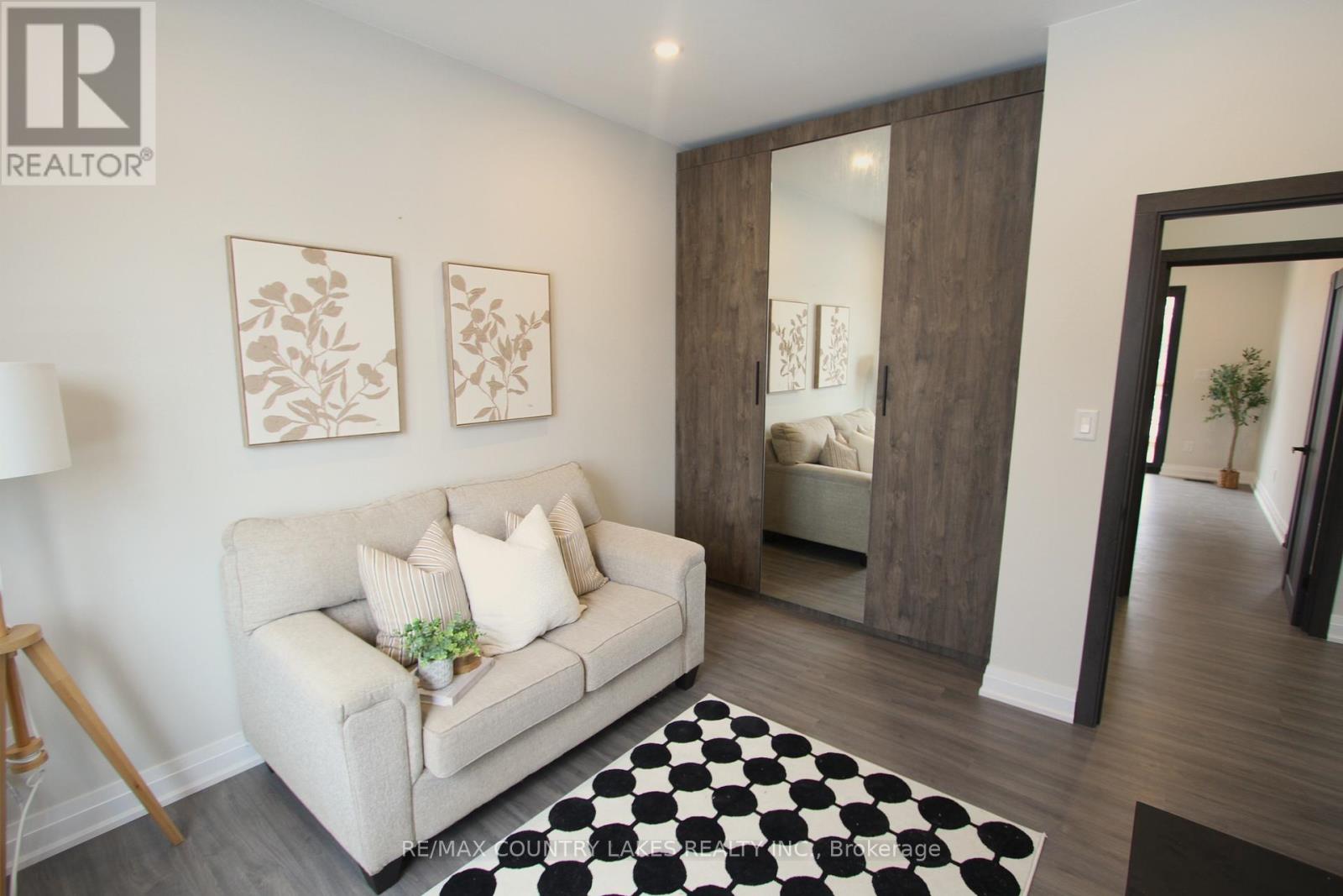 264 Mcguire Beach Road, Kawartha Lakes, Ontario  K0M 2B0 - Photo 25 - X12895662