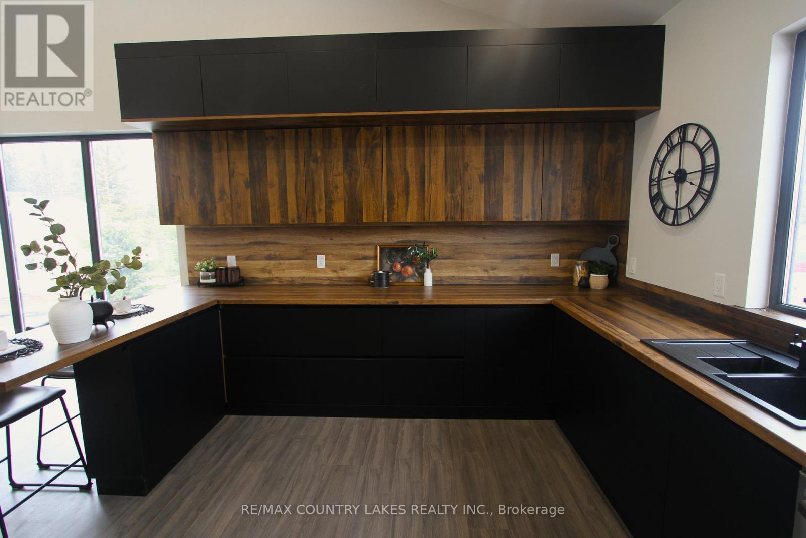 264 Mcguire Beach Road, Kawartha Lakes, Ontario  K0M 2B0 - Photo 9 - X12895662