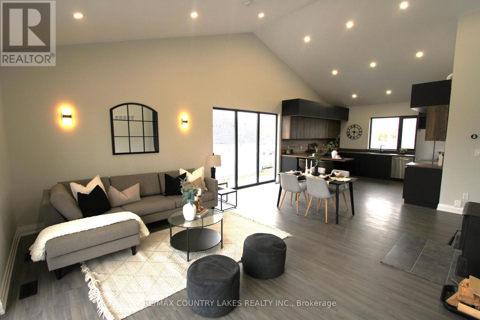 264 Mcguire Beach Road, Kawartha Lakes, Ontario  K0M 2B0 - Photo 14 - X12895662