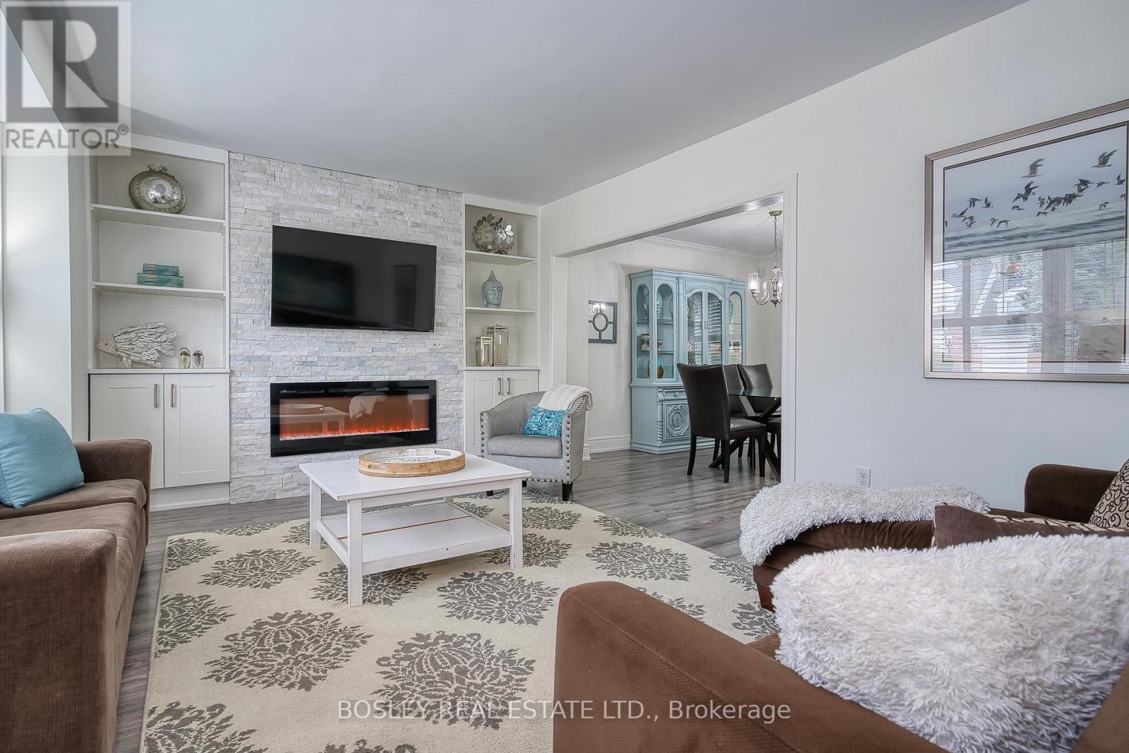 23 Farnsworth Drive, Toronto, Ontario  M9N 2Z5 - Photo 7 - W12938770