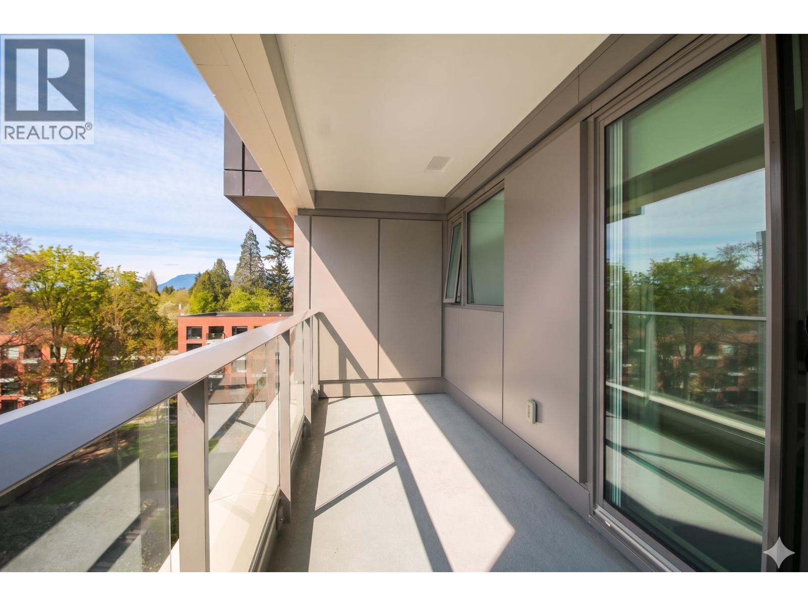 904 1561 W 57th Avenue, Vancouver, British Columbia  V6P 0H5 - Photo 4 - R3114431