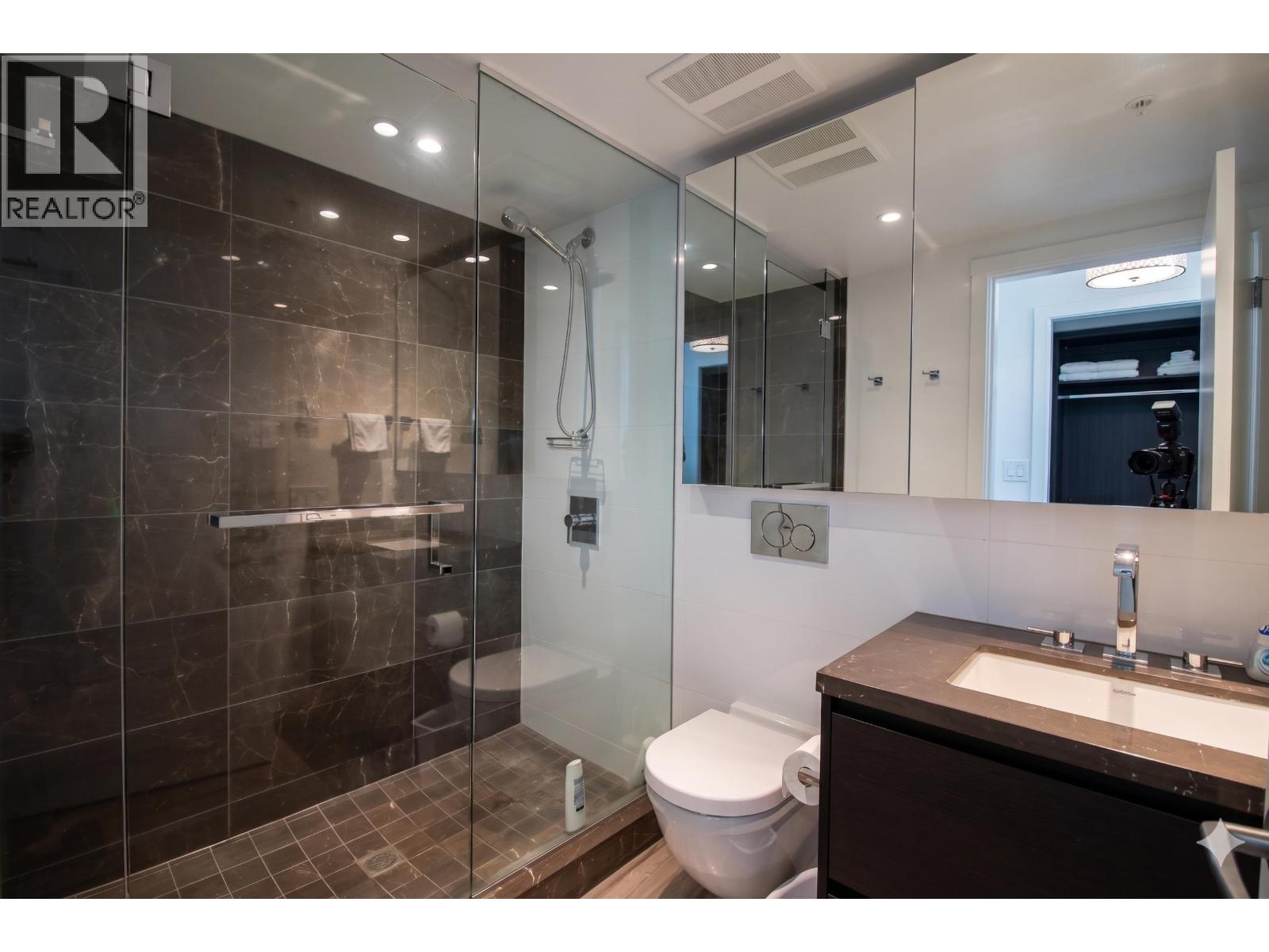 904 1561 W 57th Avenue, Vancouver, British Columbia  V6P 0H5 - Photo 16 - R3114431