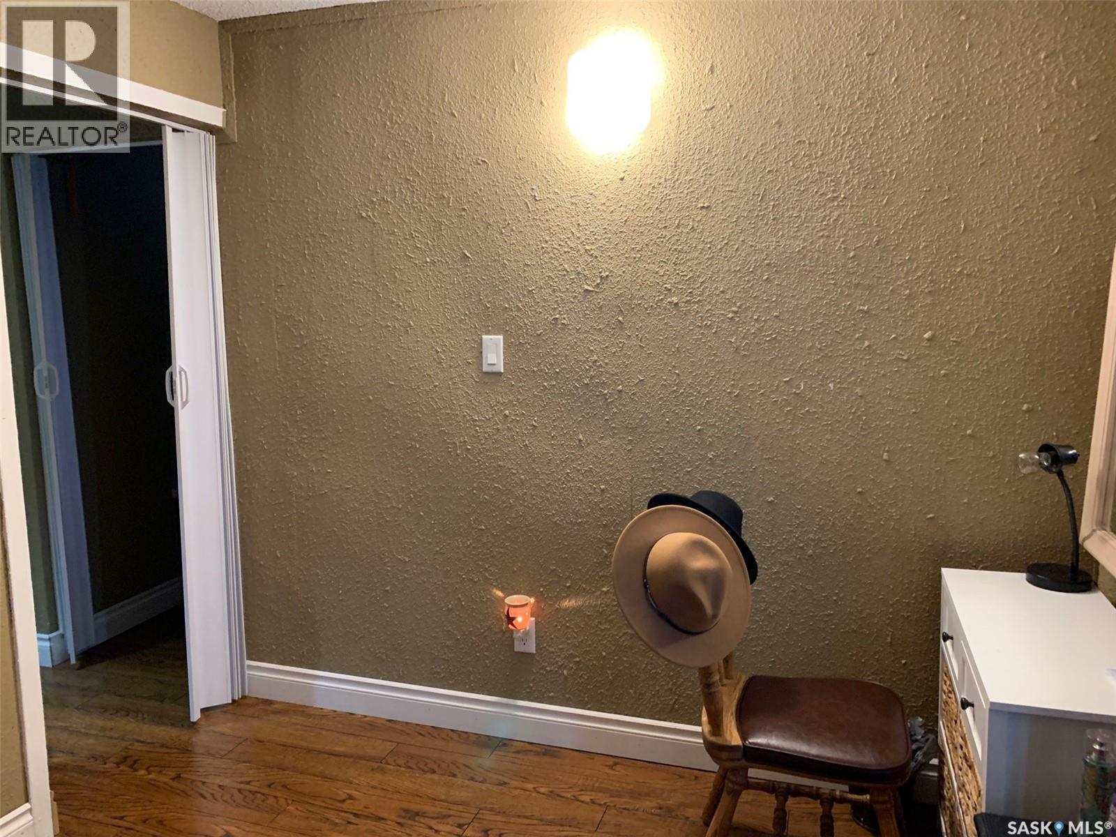 292 29th Street, Battleford, Saskatchewan  S0M 0E0 - Photo 13 - SK033673