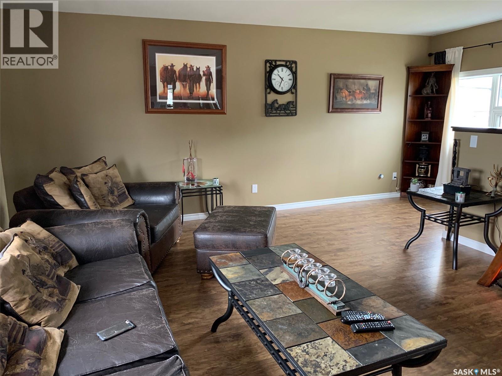 292 29th Street, Battleford, Saskatchewan  S0M 0E0 - Photo 18 - SK033673