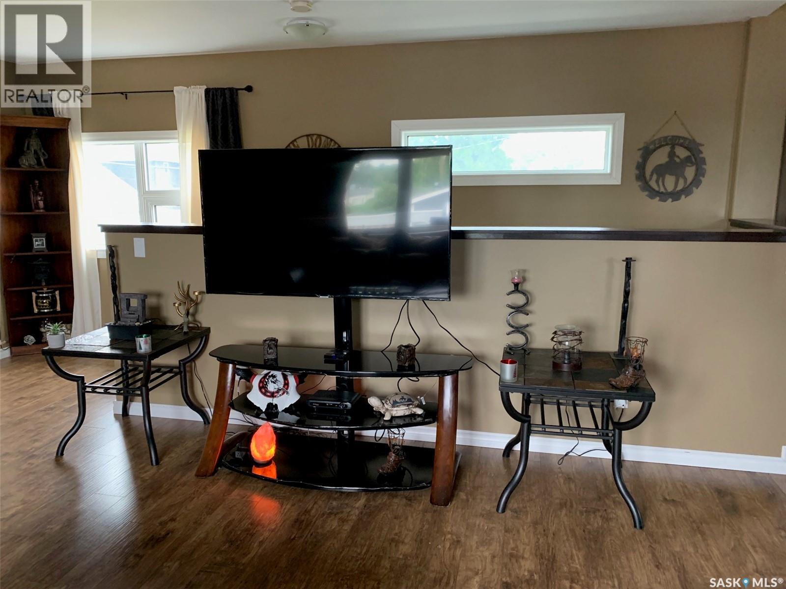 292 29th Street, Battleford, Saskatchewan  S0M 0E0 - Photo 8 - SK033673