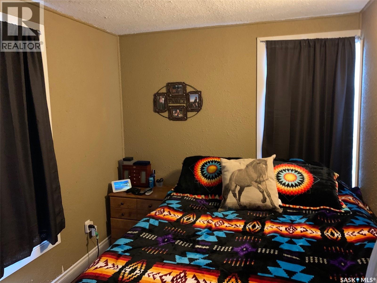 292 29th Street, Battleford, Saskatchewan  S0M 0E0 - Photo 9 - SK033673