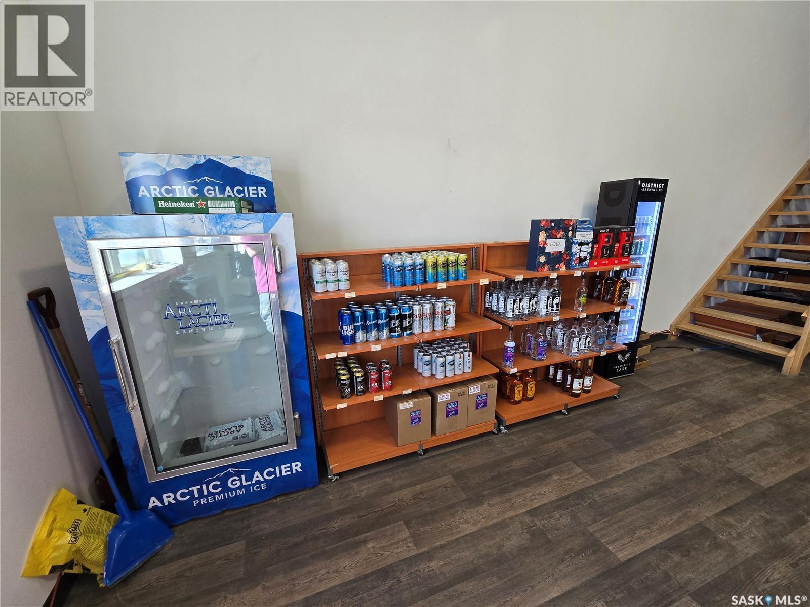 230 Pierce Drive, Weyburn Rm No. 67, Saskatchewan  S4H 2J8 - Photo 9 - SK033588