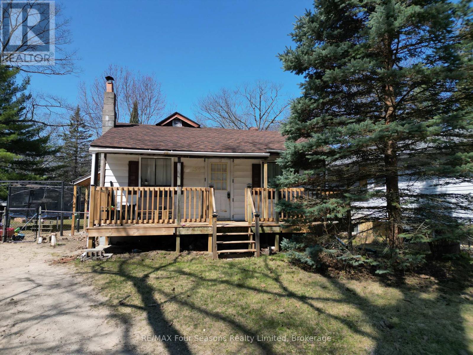196 MELROSE AVENUE, Wasaga Beach, Ontario