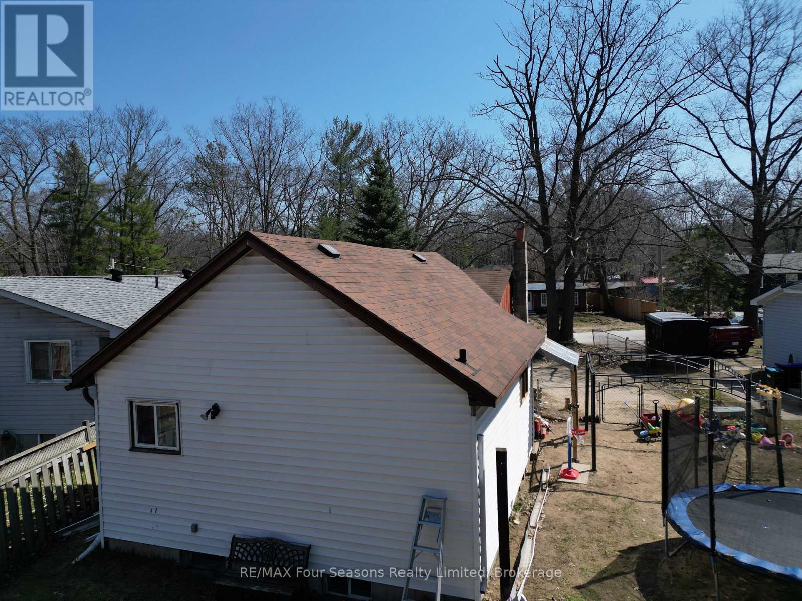 196 Melrose Avenue, Wasaga Beach, Ontario  L9Z 2T1 - Photo 25 - S12956794