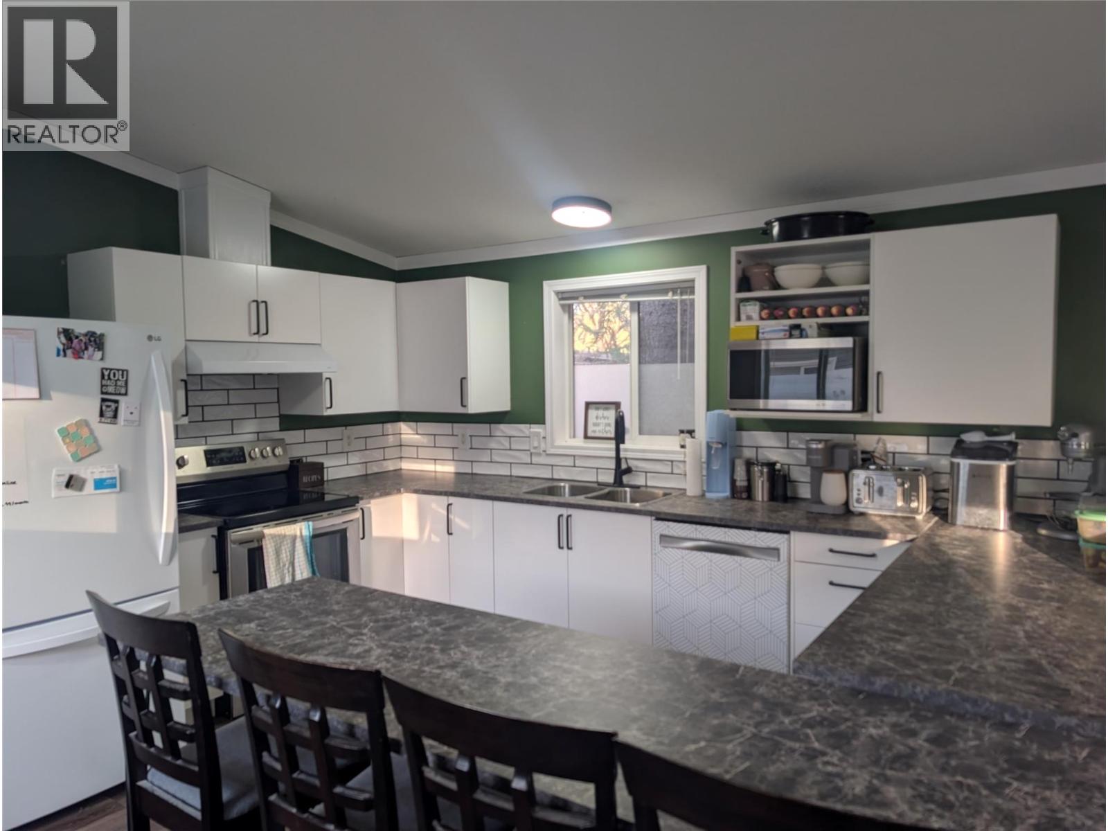 446 Mabel Lake Road Unit# A9, Lumby, British Columbia  V0E 2G5 - Photo 6 - 10384478