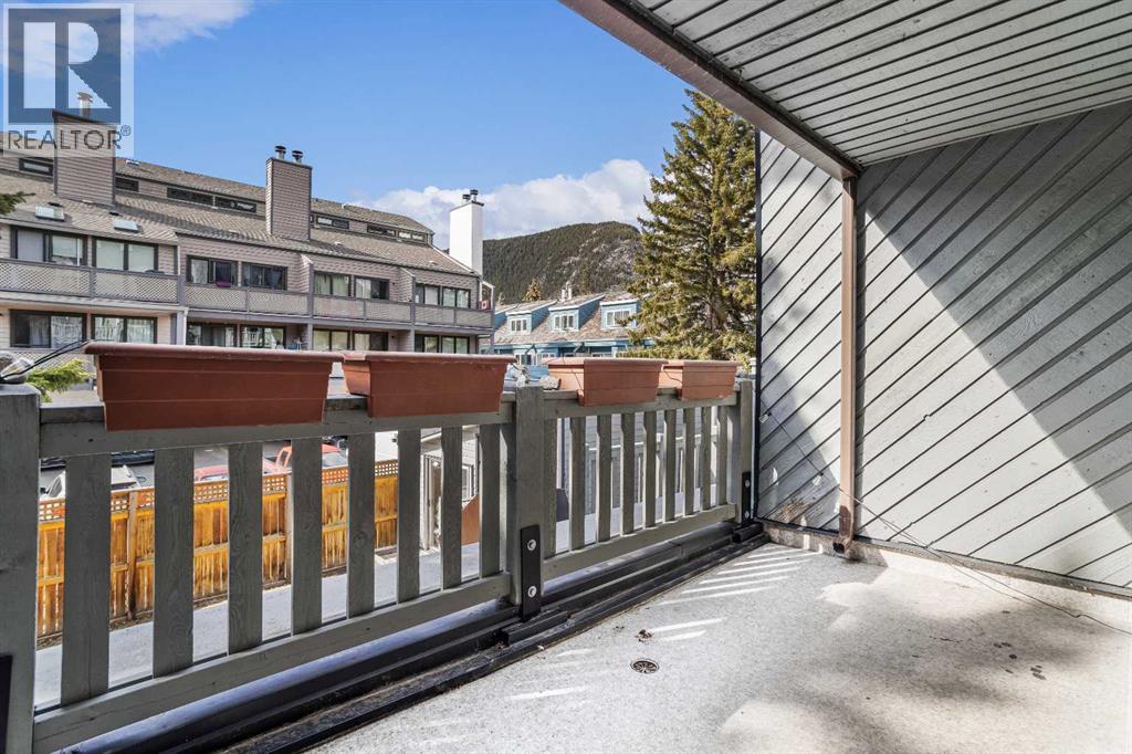 J, 413 Marten Street, Banff, Alberta  T1L 1G6 - Photo 19 - A2304248