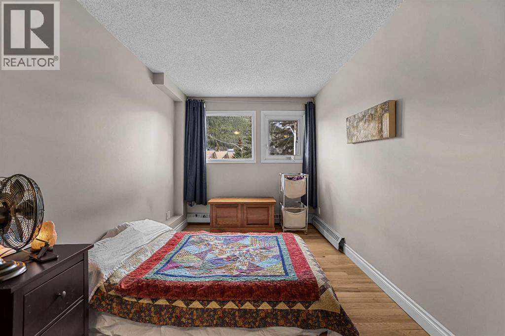 J, 413 Marten Street, Banff, Alberta  T1L 1G6 - Photo 30 - A2304248