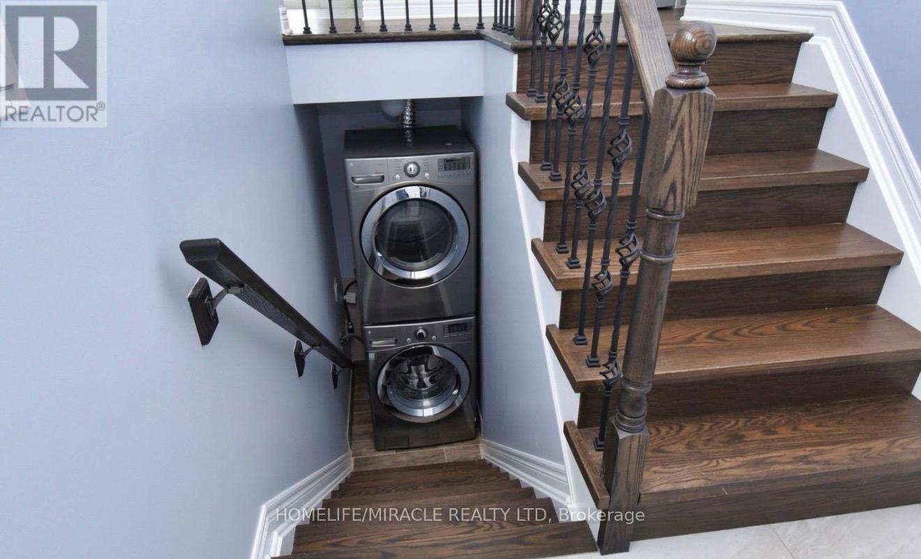 Upper Portion - 7733 Oldfield Road, Niagara Falls, Ontario  L2G 3J8 - Photo 8 - X13027828